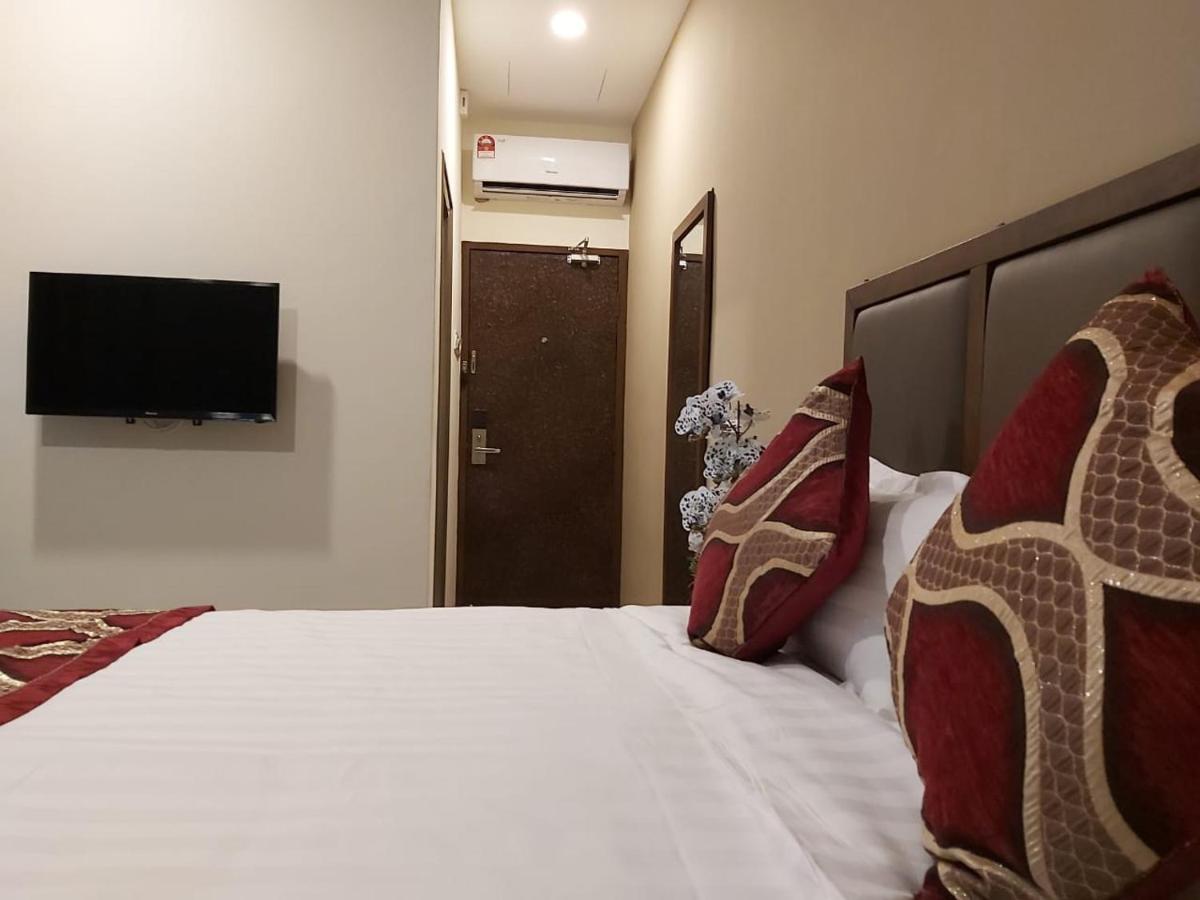 Kb Hotel Kepala Batas  Exterior foto
