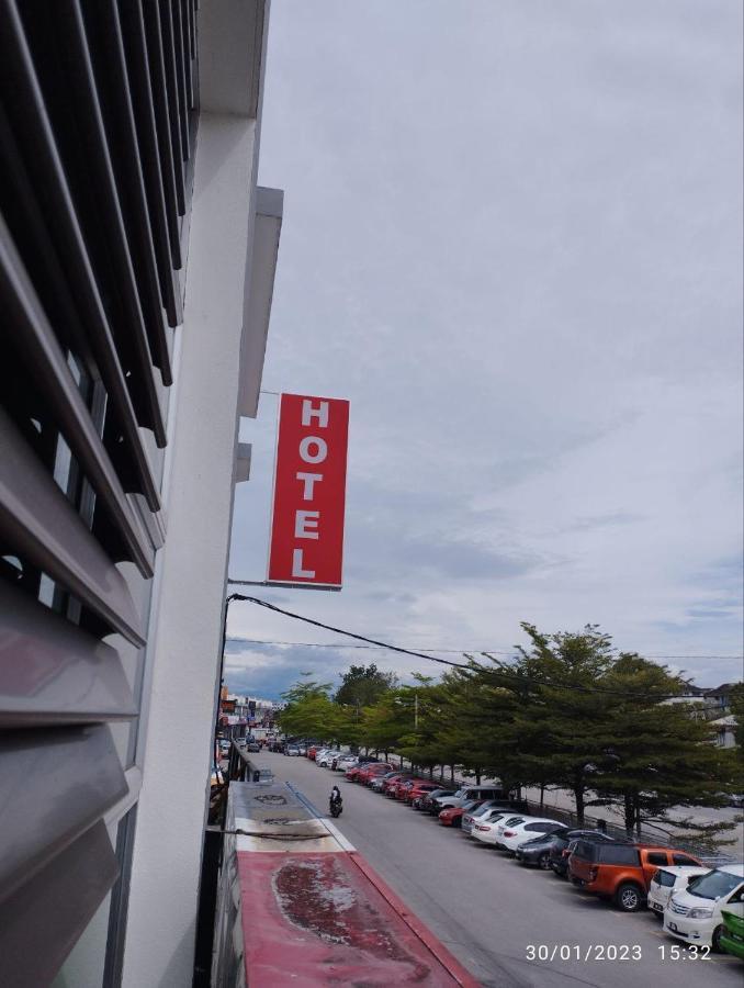 Kb Hotel Kepala Batas  Exterior foto